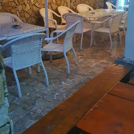 Vila Miraj Homestay