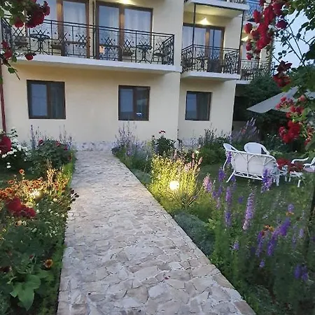 Homestay Vila Miraj
